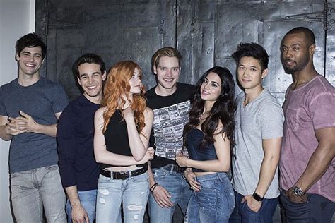cast of shadowhunters|Shadowhunters Cast & Crew .